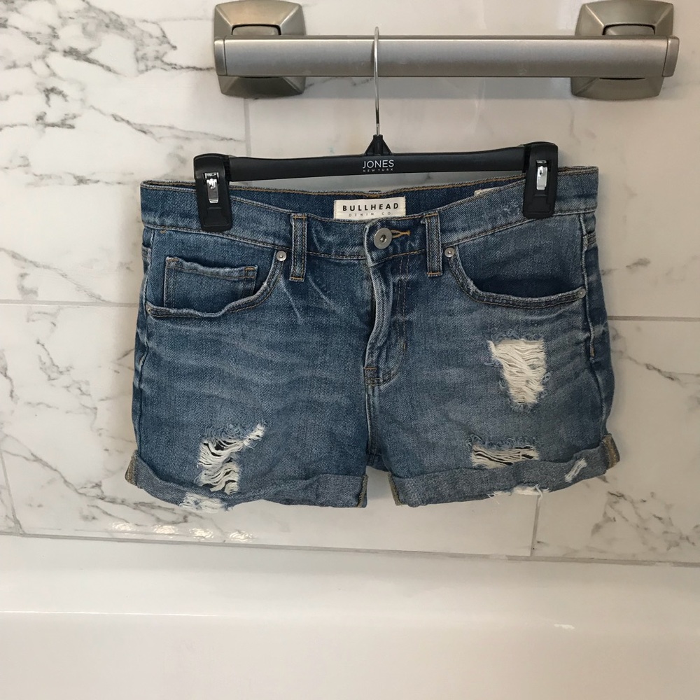 Bullhead denim boyfriend shorts